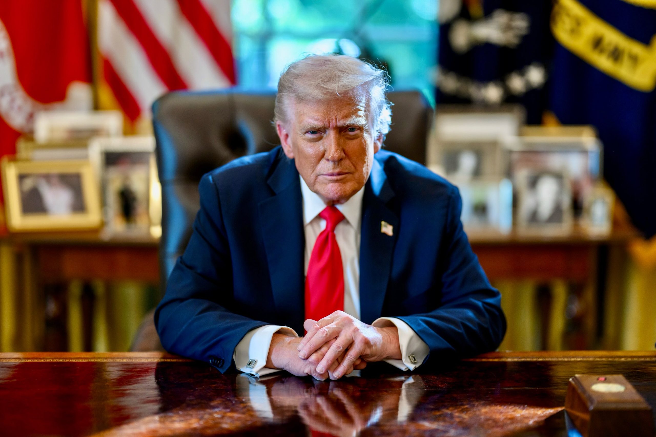 Official June 2026 White House portrait of President Donald Trump
